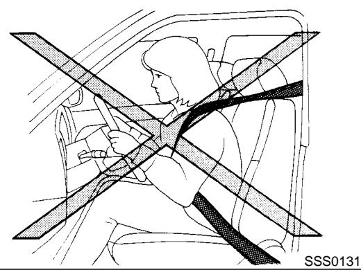 NISSAN MAXIMA 2002 - SYTÉME DE RETENUE SUPPLEMENTaire - 2