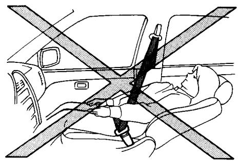 NISSAN MAXIMA 2002 - Sièges, dispositifs de retenue et systèmes de coussin gonflable d'appoint - 2
