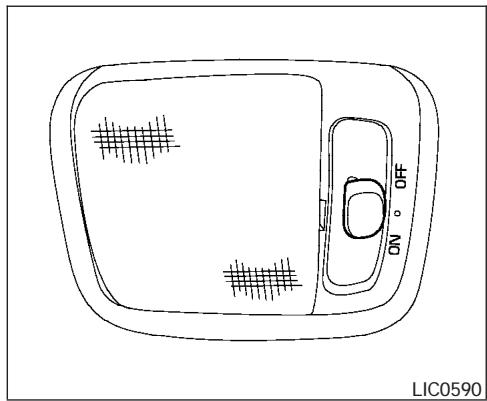 NISSAN PATHFINDER 2005 - ÉCLAIRAGE DE L'AIRE DE CHARGEMENT - 1