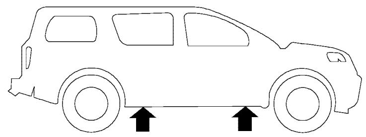 NISSAN PATHFINDER 2005 - Lisez attentivement l'étiquette d'avertissement fixée au cric et les directives suivantes : - 1