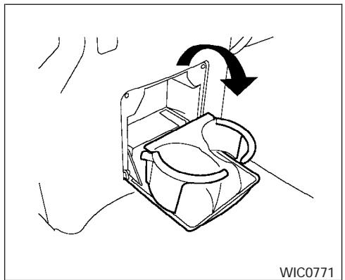 NISSAN PATHFINDER 2006 - MISE EN GARDE - 1