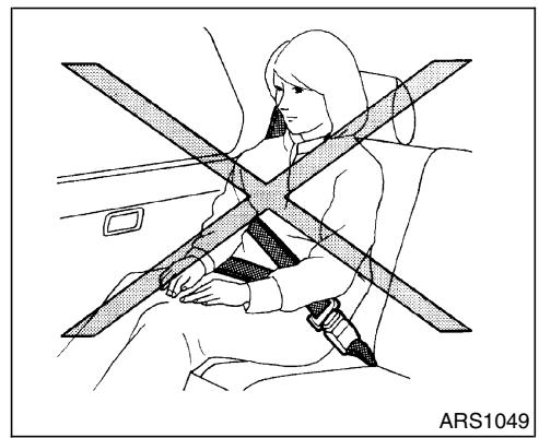 NISSAN QUEST 2001 - A ATTENTION - 3