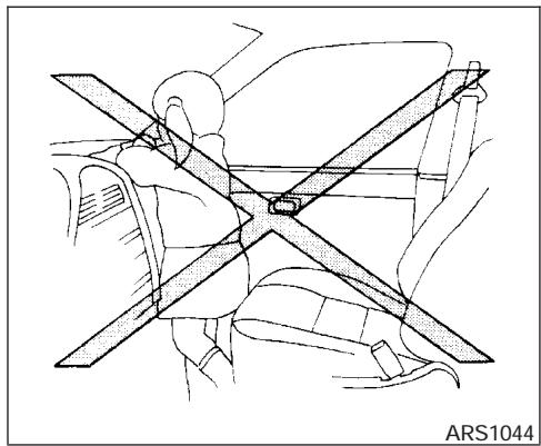 NISSAN QUEST 2004 - AVERTISSEMENT - 3
