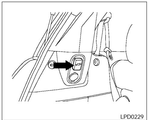 NISSAN QUEST 2005 - AVERTISSEMENT - 2