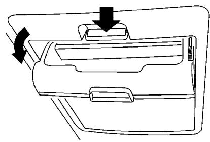 NISSAN QUEST 2007 - Grand casier de rangement - 1