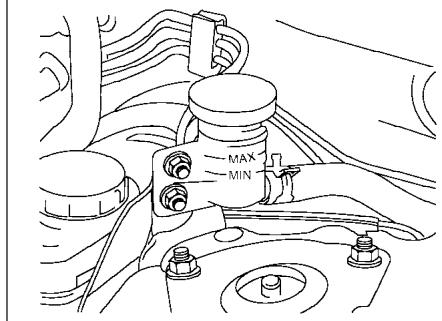 NISSAN SENTRA 2004 - LIQUIDE DE FREIN - 1