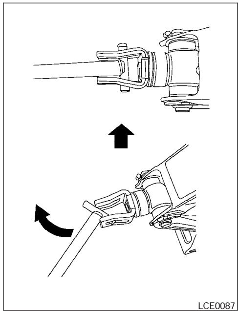 NISSAN TITAN 2004 - AVERTISSEMENT - 2