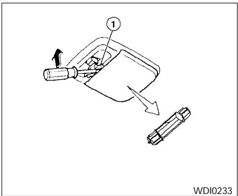 NISSAN TITAN 2004 - ROUES ET PNEUS - 1