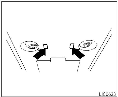 NISSAN TITAN 2004 - LAMPES DE LECTURE (selon l'équipement du vehicule) - 1