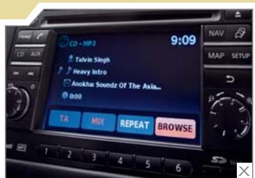 NISSAN NOTE - NISSAN CONNECT* VOUS MONTRE LE CHEMIN, JOUE VOITE MUSIQUE   ET VOUS TIENT INFORMÉ. Toutes les fonctions du Nissan Co.   trassemblées dans une unité de contrôle simple et ergone, à   navigation satellite, le lecteur CD et la radiée   P3 et téléphone Bluct - 2