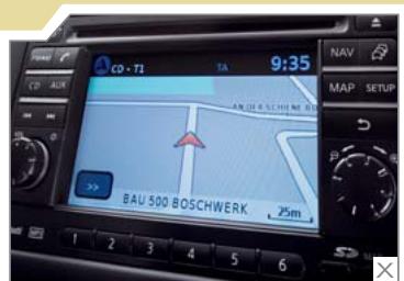 NISSAN NOTE - NISSAN CONNECT* VOUS MONTRE LE CHEMIN, JOUE VOITE MUSIQUE   ET VOUS TIENT INFORMÉ. Toutes les fonctions du Nissan Co.   trassemblées dans une unité de contrôle simple et ergone, à   navigation satellite, le lecteur CD et la radiée   P3 et téléphone Bluct - 3