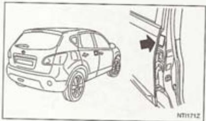 NISSAN QASHQAI+2 - IDENTIFICATION DU VEHICULE - 1