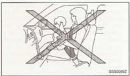 NISSAN QASHQAI+2 - ATTENTION - 1