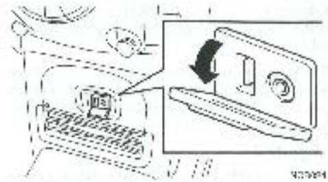 NISSAN CONNECT - PRISES AUXILIARES USB ET AUX NISSAN MICRA - 5