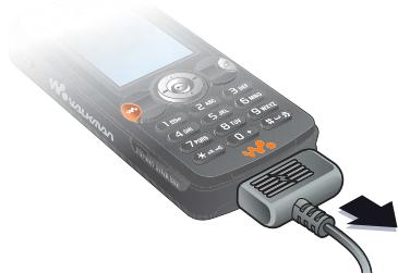 SONY ERICSSON W810I - Pour charger la batterie - 4