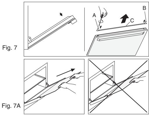 ROSIERES PG90 - Demontage de la vitre interieure de la porte du four. - 1