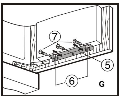LIEBHERR KIV 3244 - Depending on the width of the recess, the middle line of the attachment strut will have to be moved towards the hinge! - 3