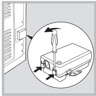 SCHOLTES CI 96I W - Verlegen des Netzkabels - 1
