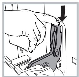 SCHOLTES DFS 1032ELS P - Per smontare la porta con le cerniere soft closing*: - 6