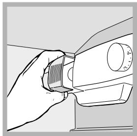 SCHOLTES SOTTO TAVOLO RTS 1632 - Replacing the light bulb - 1