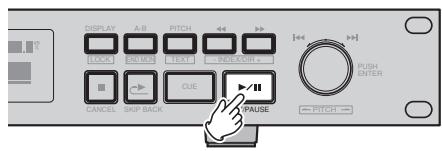 DENON DN-C640 - Appuyez sur la touche play/pause - 1