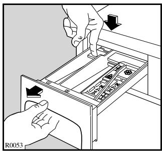 ZANUSSI FA1032 - Le distributeur de produits - 1