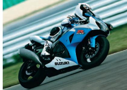SUZUKI GSX-R1000 - Des performances de Superbike grâce à une technologie de pointe. - 1