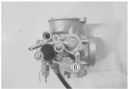 SUZUKI VANVAN 125 - Remplacer l'obturateur par un neuf. - 3