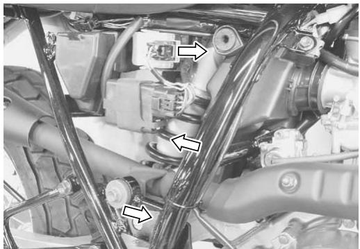 SUZUKI VANVAN 125 - Boulons du TUYAU d'echappement et boulons de fixation du silencieux d'echappement - 4