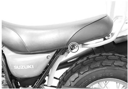 SUZUKI VANVAN 125 - CACHE DROIT du CADRE - 1