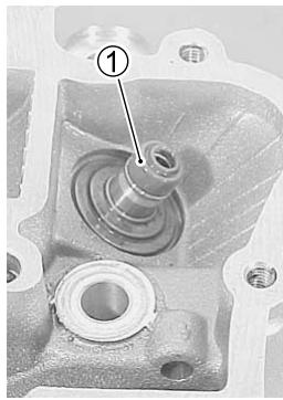 SUZUKI VANVAN 125 - Ovalisation de la TIGE de soupape - 3