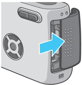 RICOH CAPILO RX - Faites glisser le volet de la batterie/carte. - 1