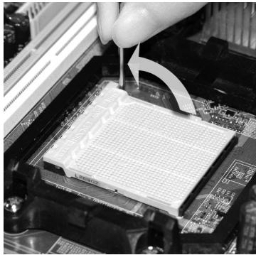 MSI 880GM-E41 - CPU &amp; Cooler Installation - 1