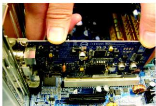 GIGABYTE GT-PTV-TAF-RH - Installation de votre carte TV tuner - 1