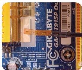 GIGABYTE ODIN GT 800W - 2-11-1 Température de fonctionnement - 13