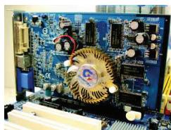 GIGABYTE GA-MA790FX-UD5P - 5 - 1