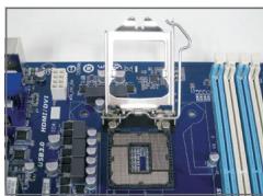 GIGABYTE GA-MA790FXT-UD5P - Instalação de uma CPU Intel (avance este passo se aplaça principal possuir uma CPU incorpORA) - 1