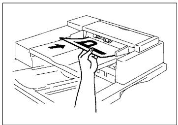 KONICA MINOLTA DI620 - Chargement des originaux - 2