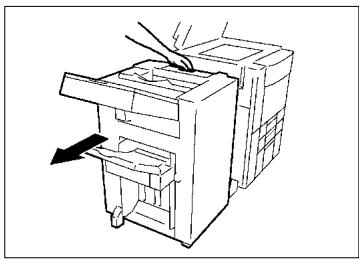 KONICA MINOLTA DI620 - Remplacer la cartouche d'agrafes - 1