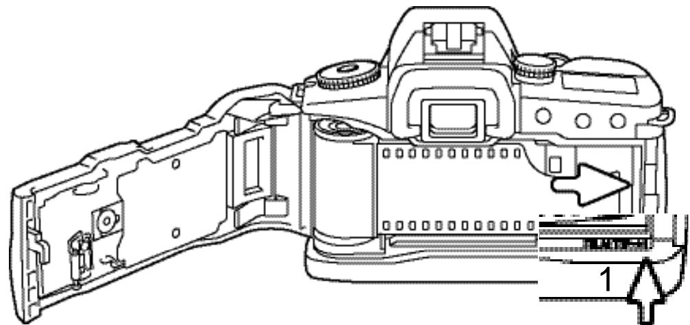 KONICA MINOLTA DYNAX 60 - Chargement du film - 2