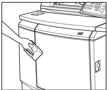 KONICA MINOLTA BIZHUB PRO C5500 - Nettoyage de l'extérieur de la machine - 1