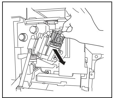 KONICA MINOLTA DI3510 - Pour remplaçer la cartouche d'agrafes destinée au module de finition fn-117 - 2