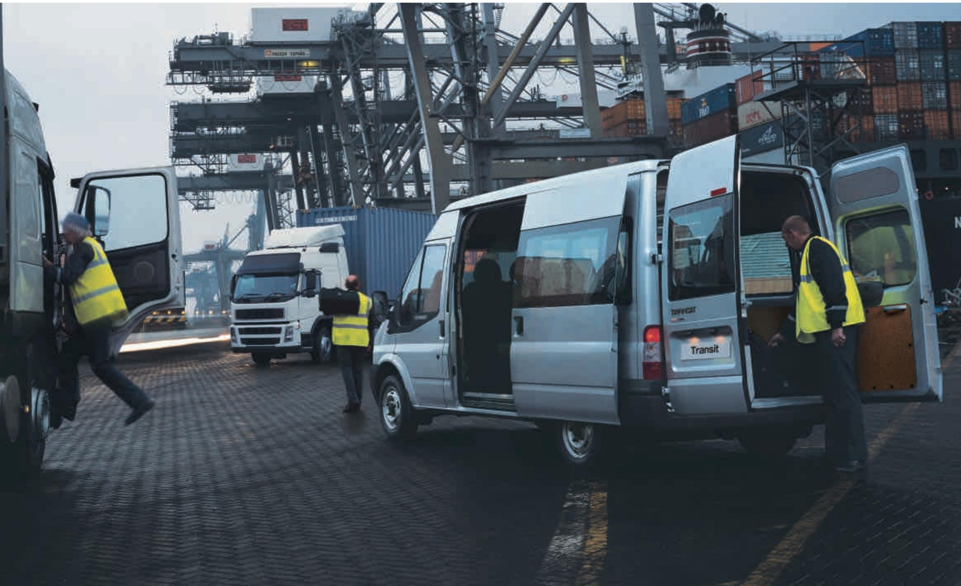 FORD TRANSIT KOMBI - Ford Transit Transport de personnes - 5