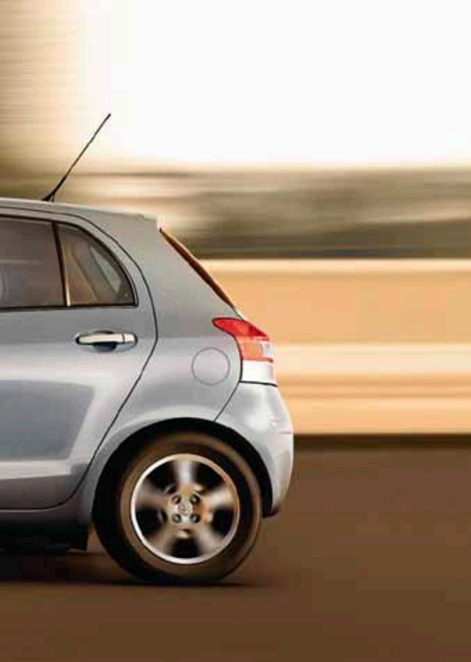 TOYOTA YARIS (2) - La Yaris déborde d'énergie, de comport et de fonctionnalité. - 5