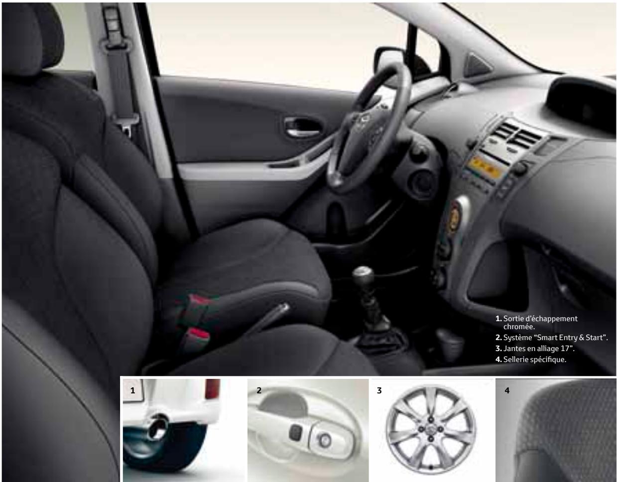 TOYOTA YARIS (2) - Équipements en option : - 2