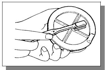 INVERTER 6003 C - NETTOYAGE DU FILTRE A AIR (PLUS QU'UNE FOIS PAR SEMAINE) - 1