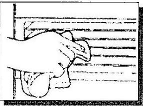 INVERTER 6017 - ENTRETIEN DE LA GRILLE DE SORTIE D'AIR CHAUD (UNE A DEUX FOIS PAR MOIS) - 1