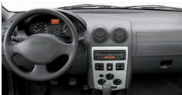 DACIA LOGAN PICK-UP - Poste de conduite fonctionnel - 2