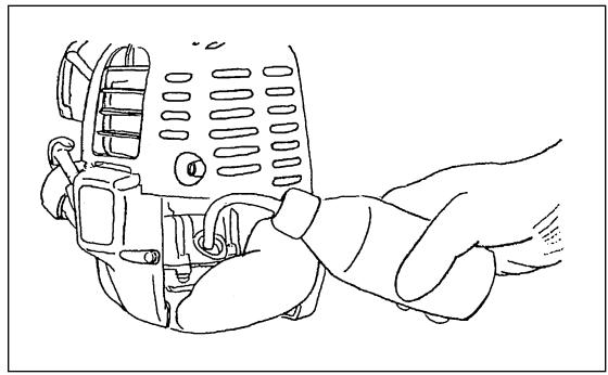 MAKITA EM4250CA - REPLACEMENT OF ENGINE OIL - 5