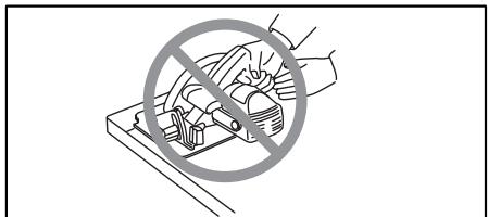 MAKITA 5007F - RÉGLES DE SECURITÉPARTICULIERES - 3
